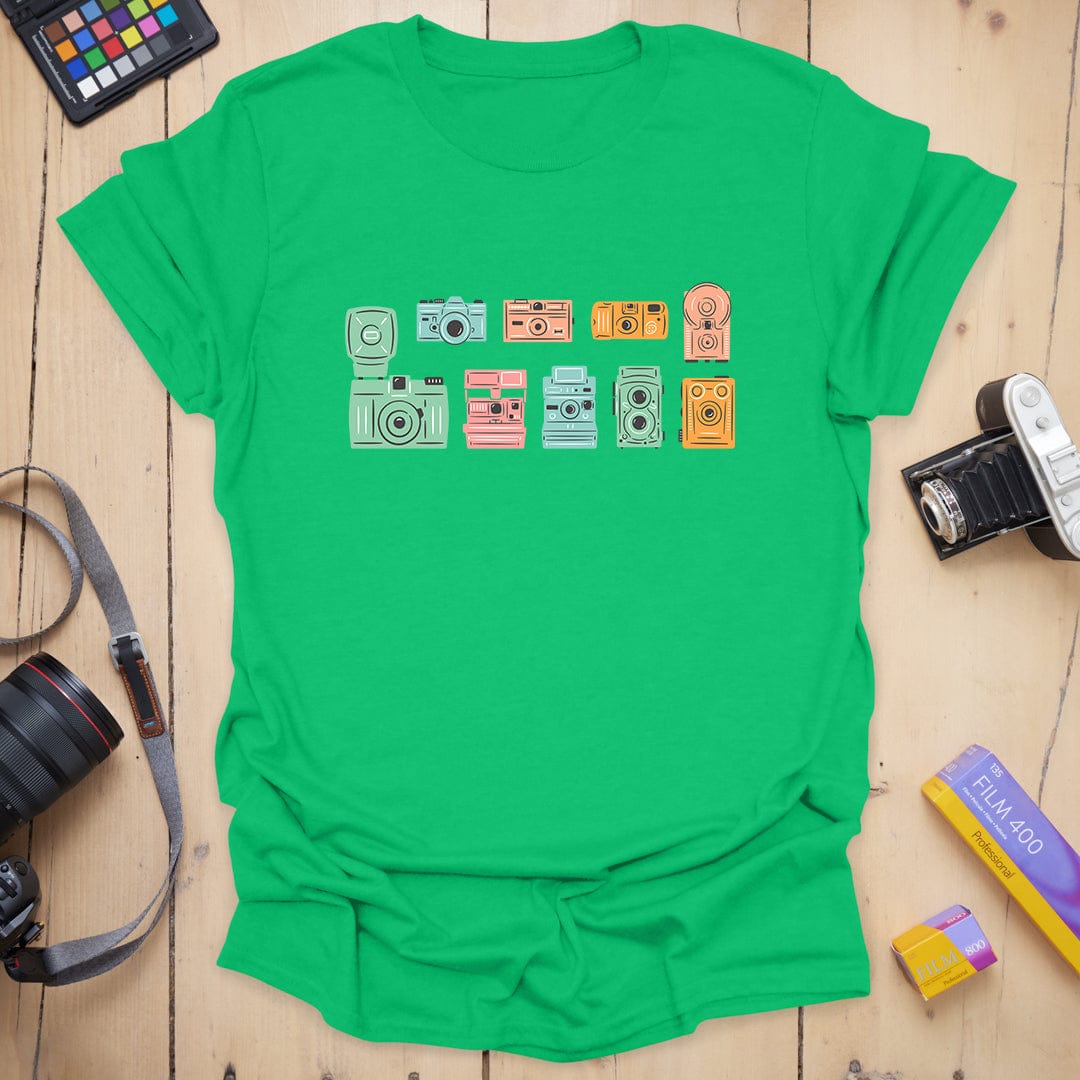 T-Shirt With Pastel Retro Camera Photography Design