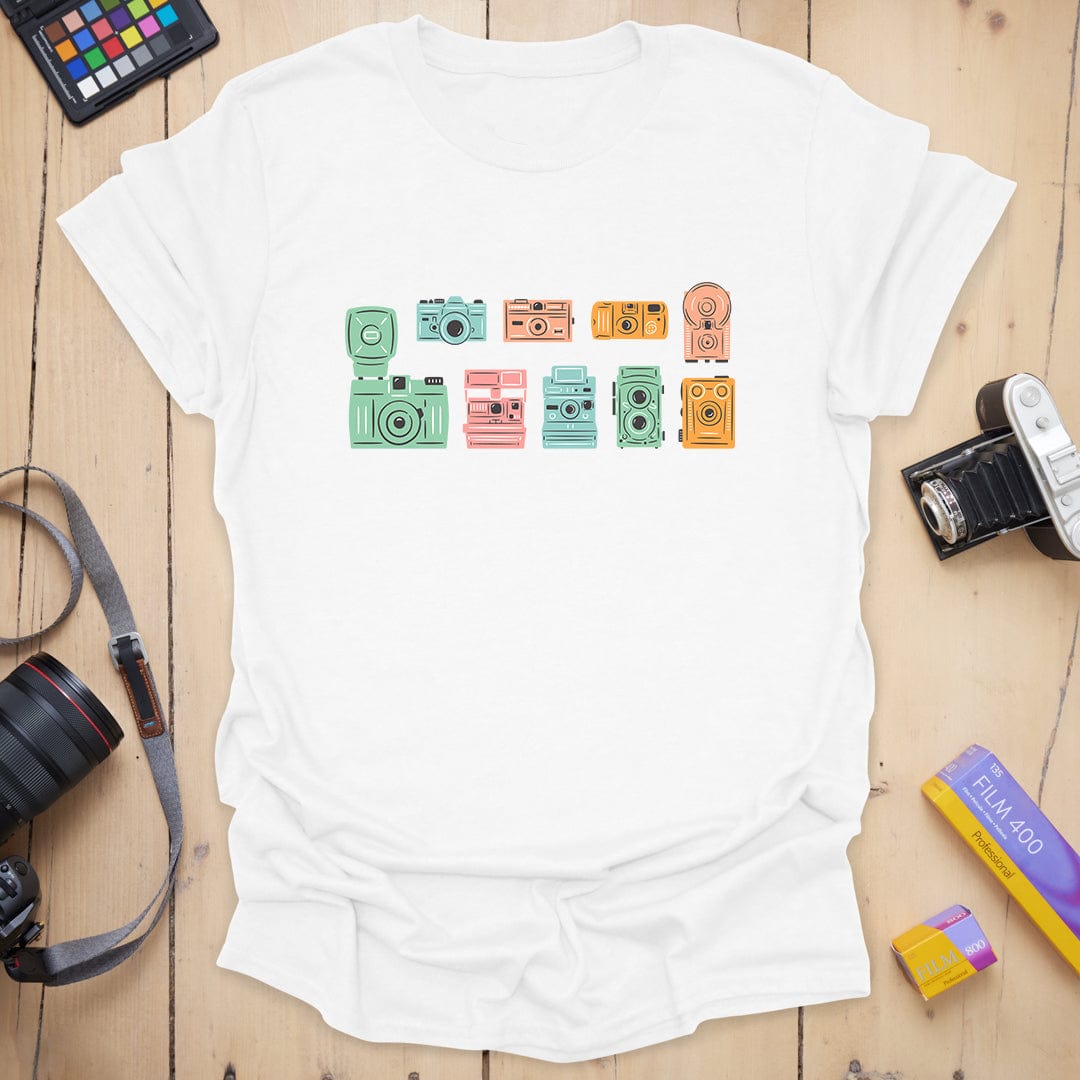 T-Shirt With Pastel Retro Camera Photography Design