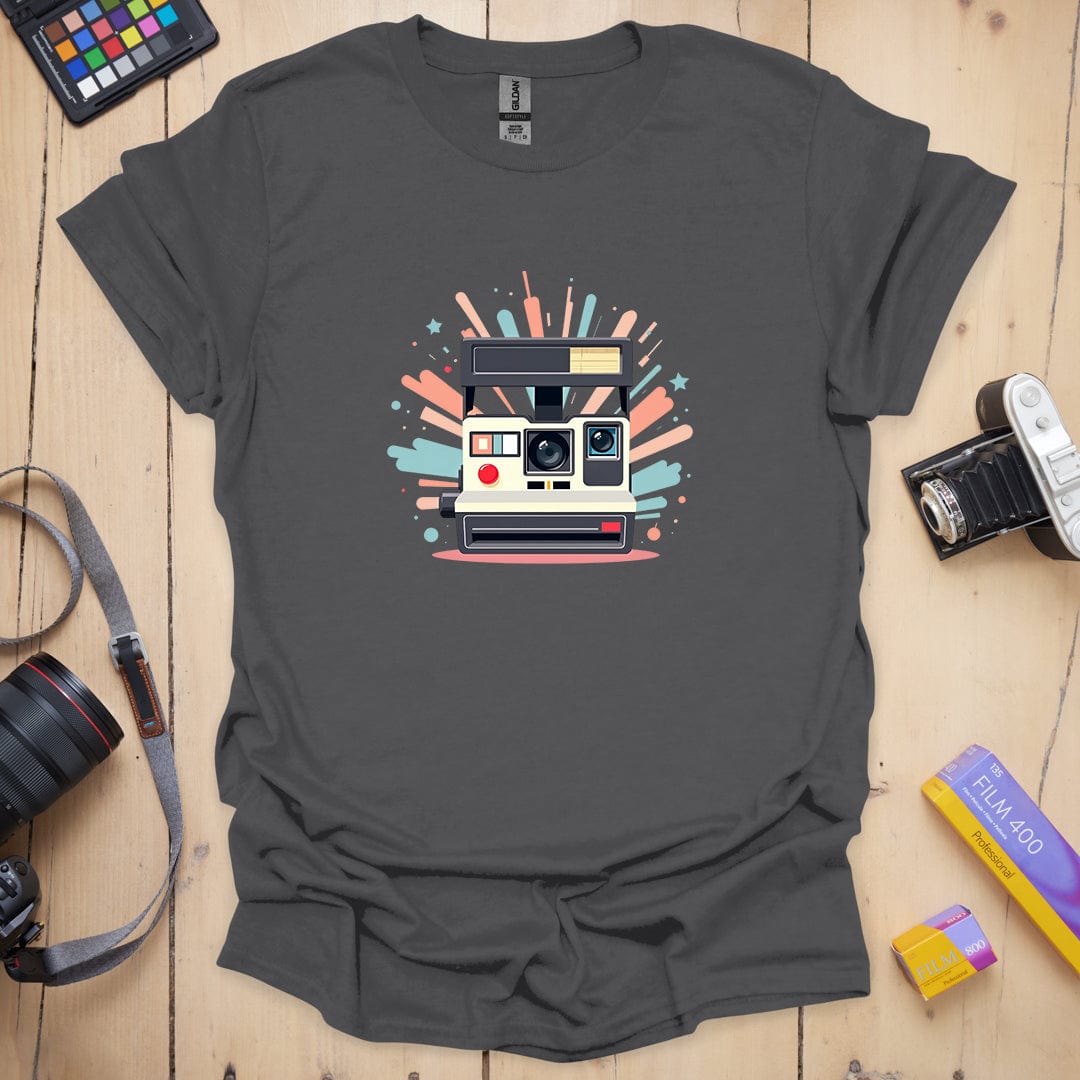 T-Shirt With Retro Instant Camera Graphic