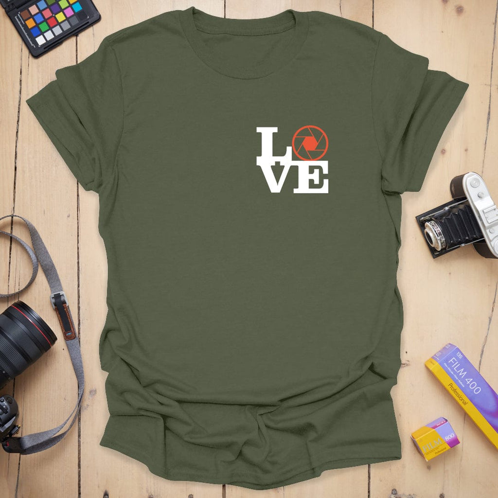 T-Shirt With Camera Aperture Robert Badge Design