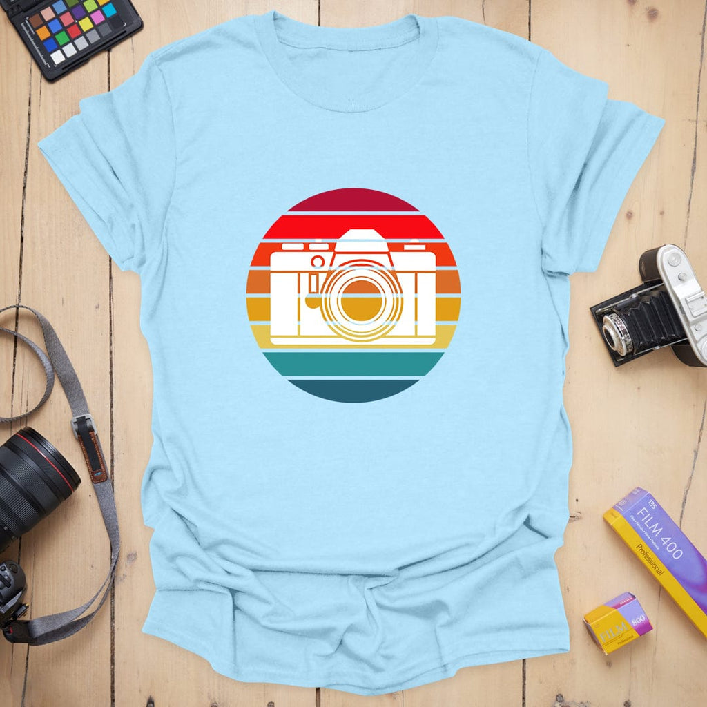 T-Shirt With Retro Camera Sunset Graphic