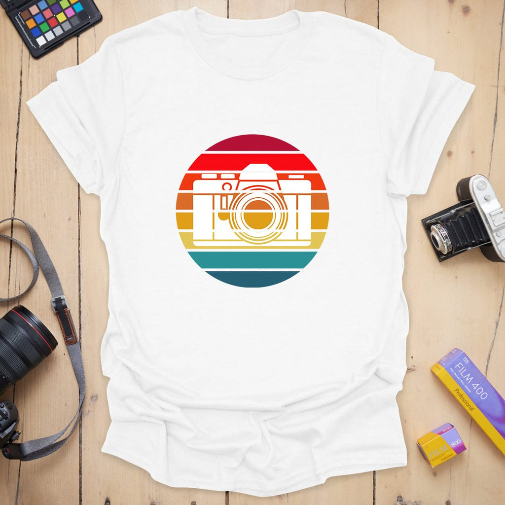T-Shirt With Retro Camera Sunset Graphic