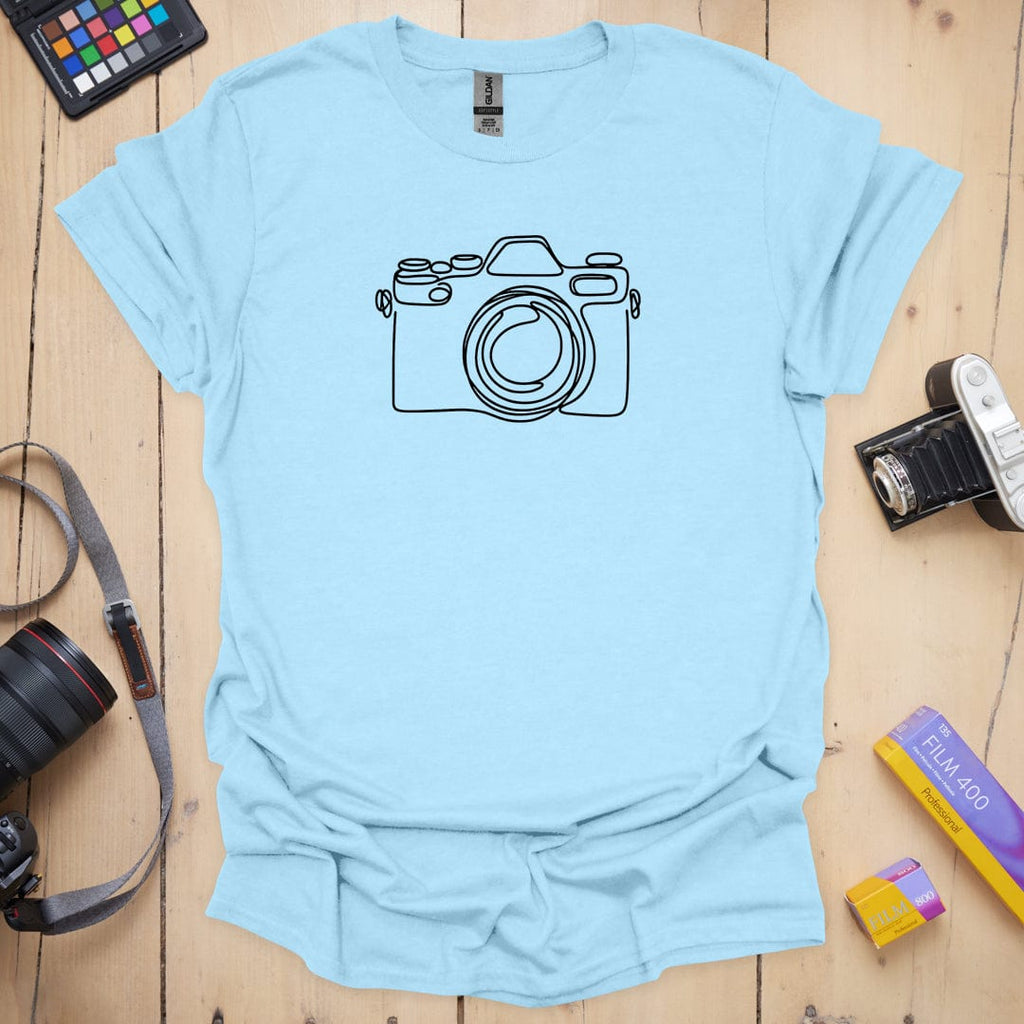 T-Shirt With Minimalist Photographer Design