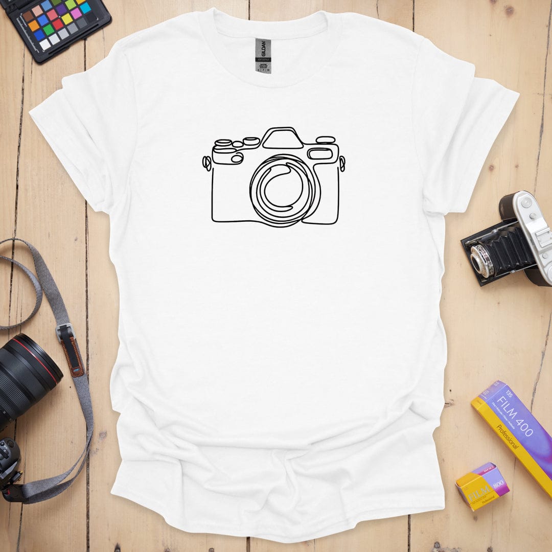 T-Shirt With Minimalist Photographer Design