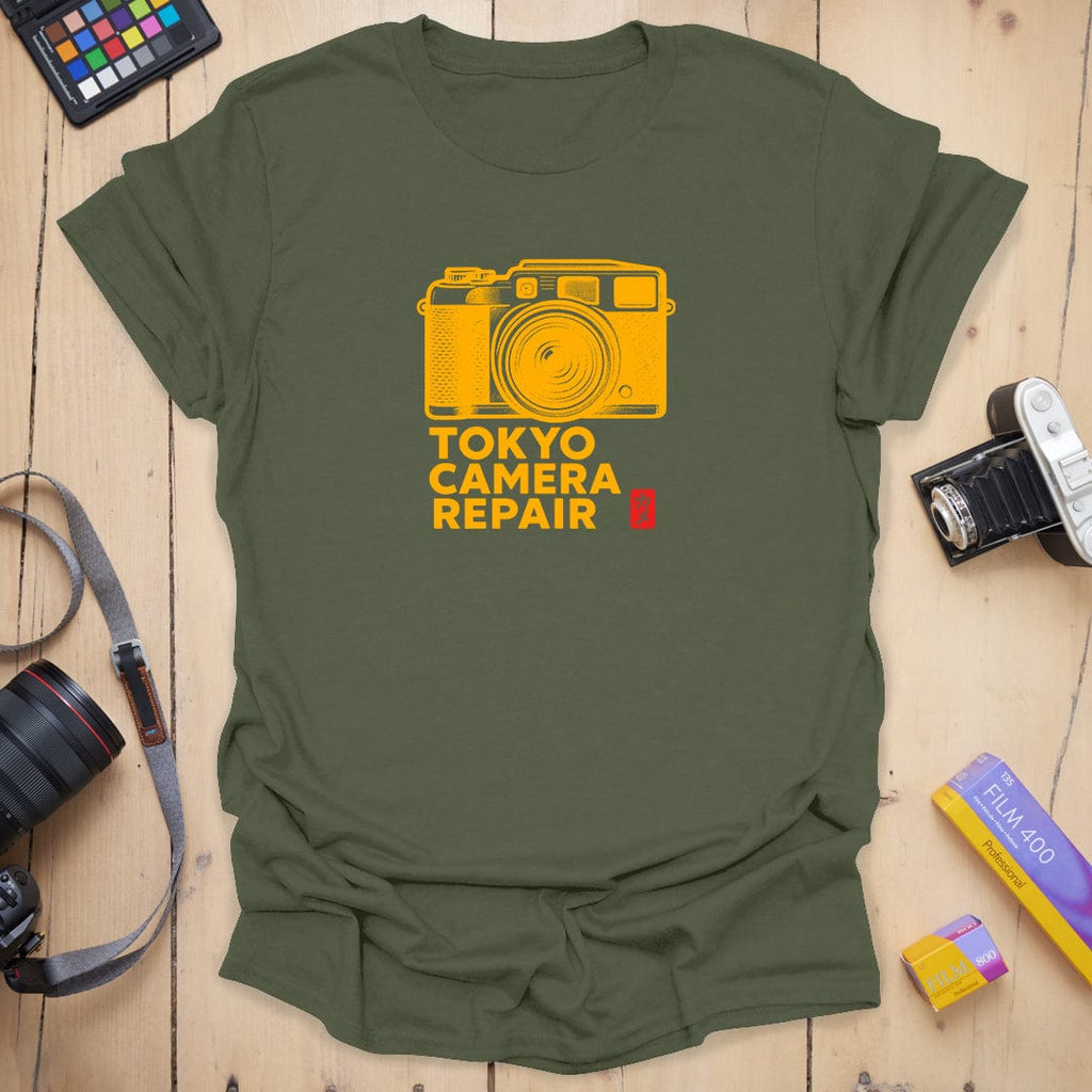 T-Shirt With Retro Camera Art for Tokyo Camera Repair Fans