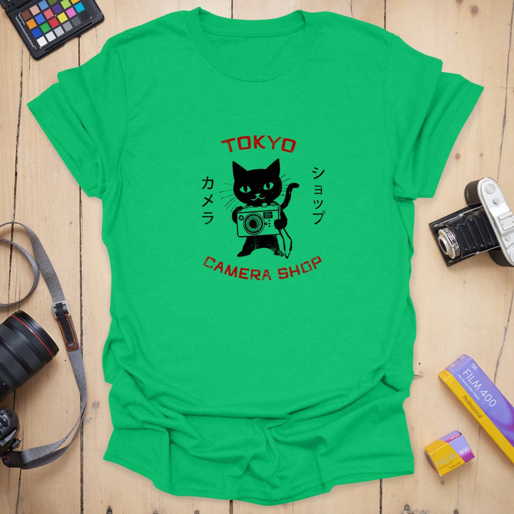 T-Shirt With Retro Tokyo Cat And Camera Print