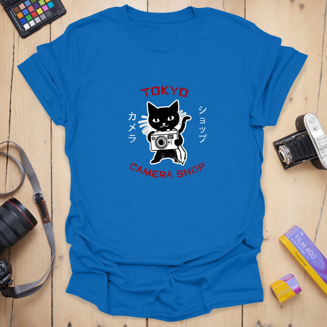 T-Shirt With Retro Tokyo Cat And Camera Print