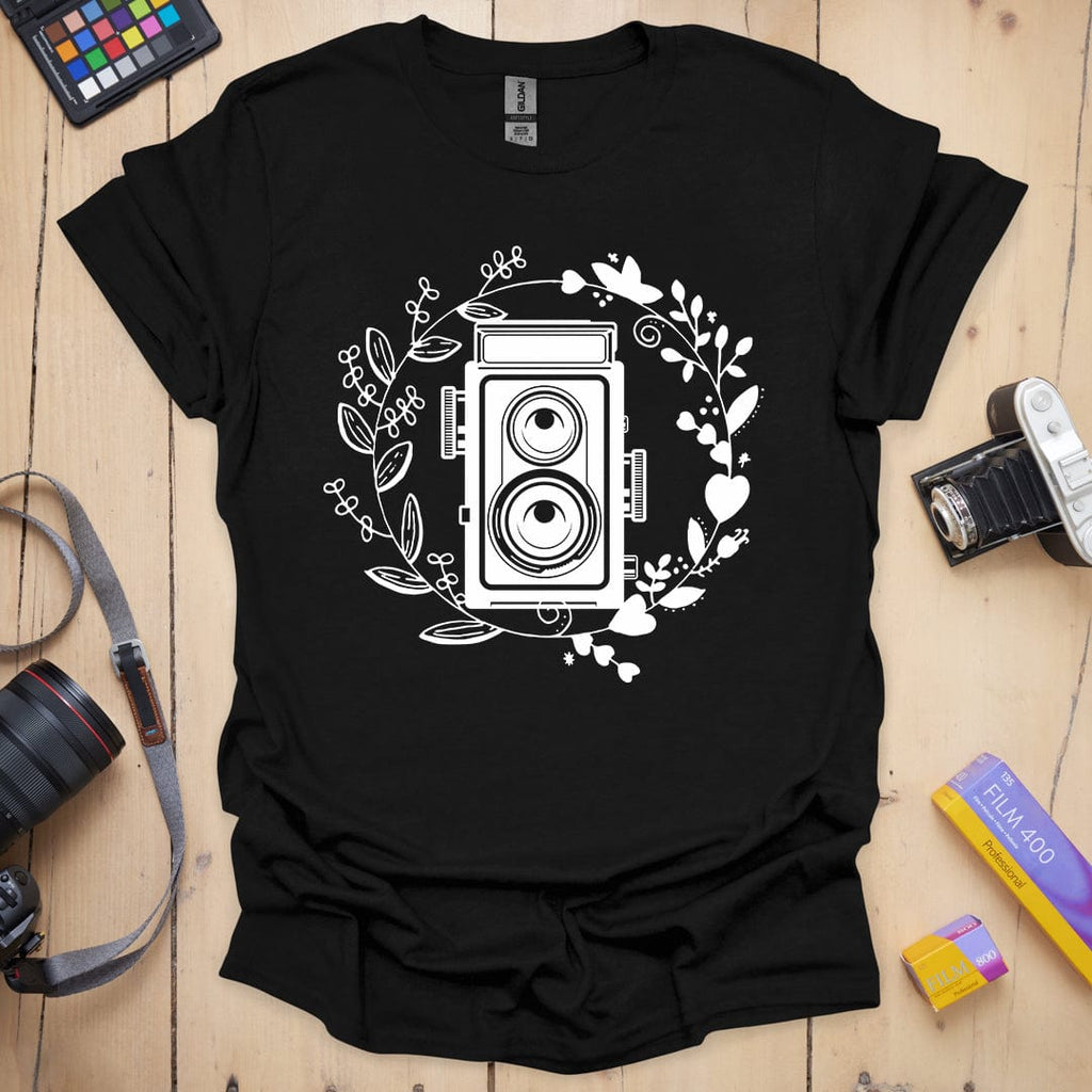 T-Shirt With Twin Lens Reflex Camera Design