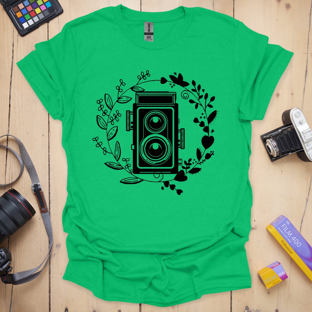T-Shirt With Twin Lens Reflex Camera Design