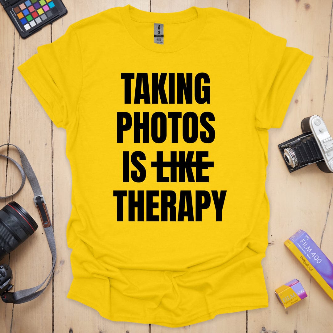T-Shirt for Photography Lovers Who Find Calm Behind the Lens