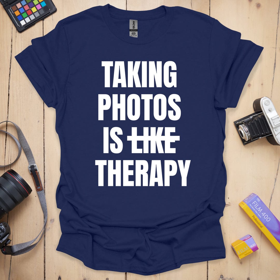 T-Shirt for Photography Lovers Who Find Calm Behind the Lens
