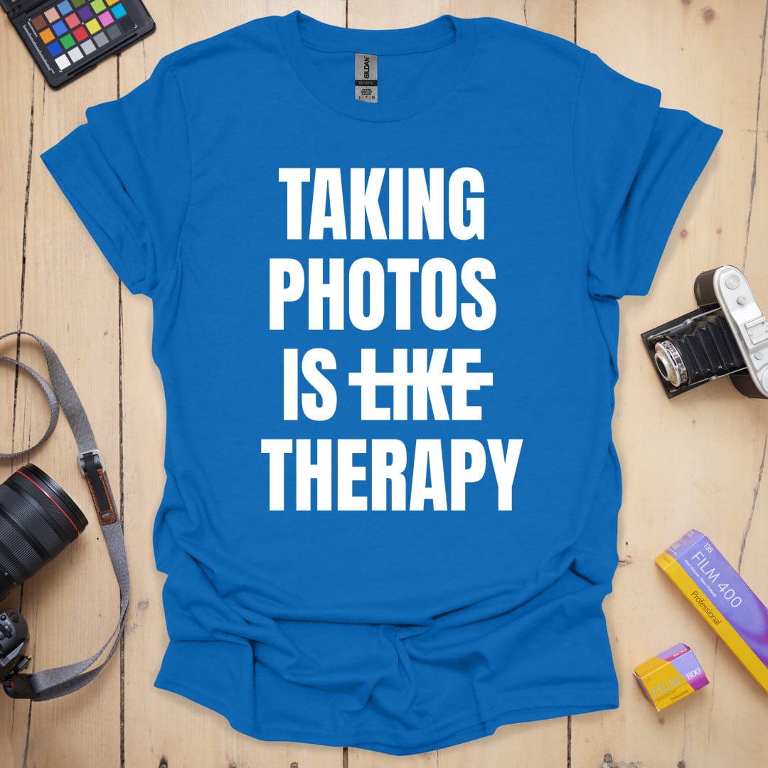 T-Shirt for Photography Lovers Who Find Calm Behind the Lens