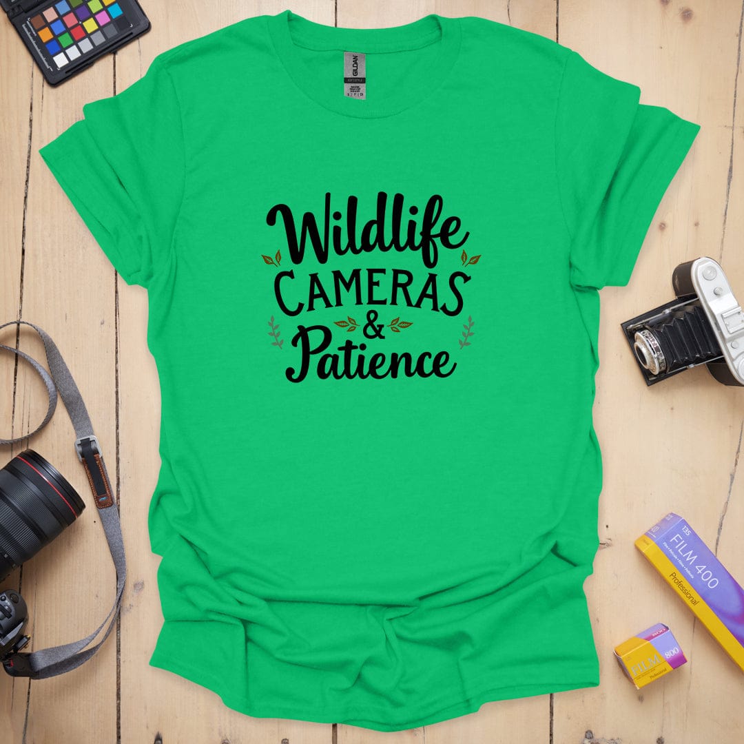 T-Shirt With Wildlife Patience Graphic